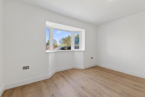 undefined, Neale Avenue, Kettering NN16