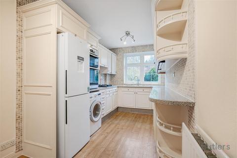 undefined, Highridge Close, Epsom