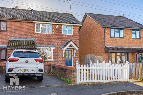 3 bedroom end of terrace house for sale, Poole BH17