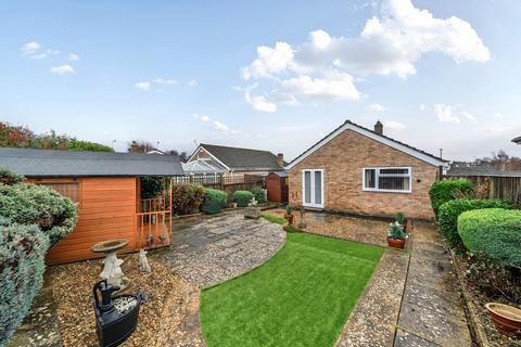 2 bedroom bungalow for sale, Dene Rise, Witney, Oxfordshire