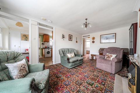 2 bedroom bungalow for sale, Dene Rise, Witney, Oxfordshire