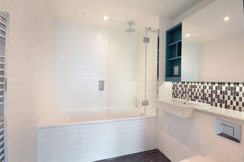 1 bedroom flat to rent, Southwark Bridge Road, Elephant and Castle, London, SE1