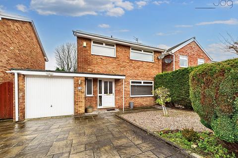4 bedroom detached house for sale, Bay Horse Drive, Lancaster | Quiet Cul-de-Sac Home with Coastal Outlook & Private Garden