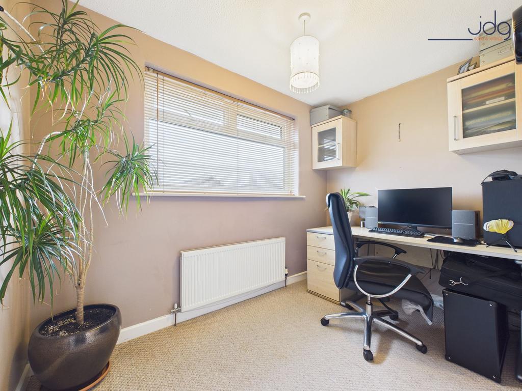 Single Bedroom 2