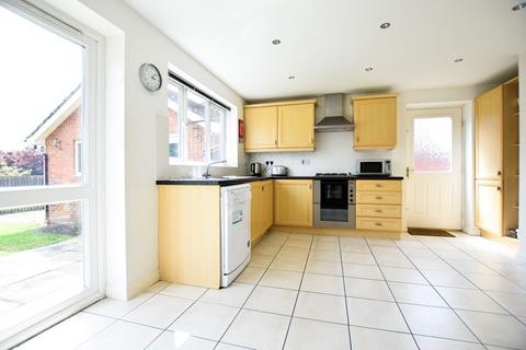 undefined, Rolls Avenue, Crewe CW1