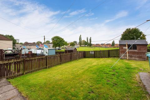 2 bedroom flat to rent, Burnbank Street, Coatbridge ML5