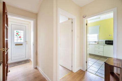 2 bedroom flat to rent, Burnbank Street, Coatbridge ML5