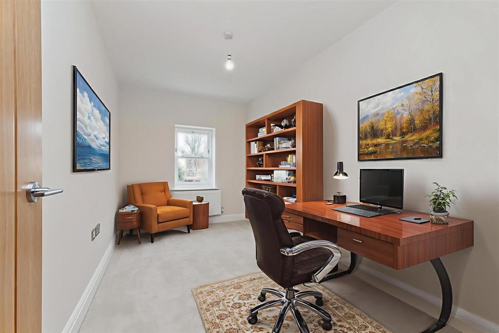 2 The Oaks-36 - Home Office - Standard - 44.jpg