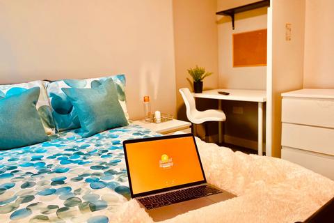 undefined, Nottingham NG7