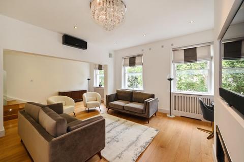 3 bedroom flat to rent, Lowndes Square, Belgravia SW1X