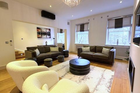 3 bedroom flat to rent, Lowndes Square, Belgravia SW1X