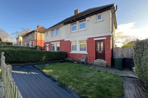 3 bedroom semi-detached house for sale, Shirley Avenue, Bradford BD12