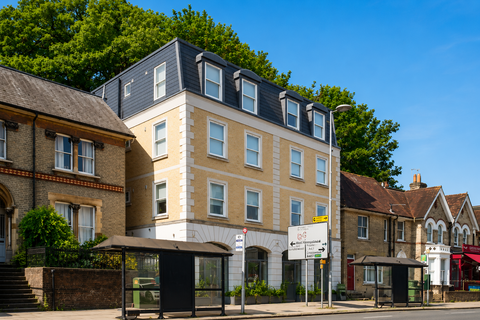 2 bedroom apartment to rent, Mead House, Winchester, Furnished