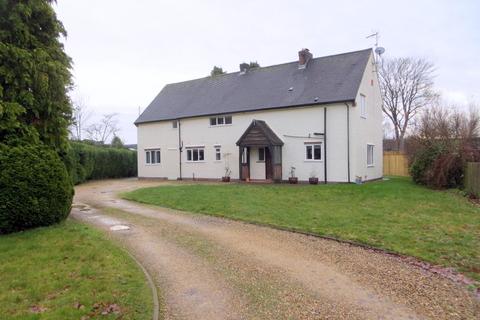 undefined, Guilsfield SY21