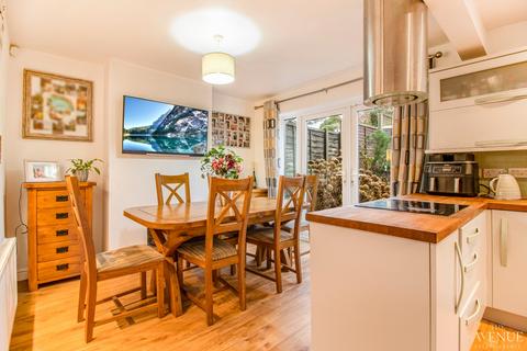3 bedroom semi-detached house for sale, Mayland Drive, Sutton Coldfield, West Midlands, B74 2DG