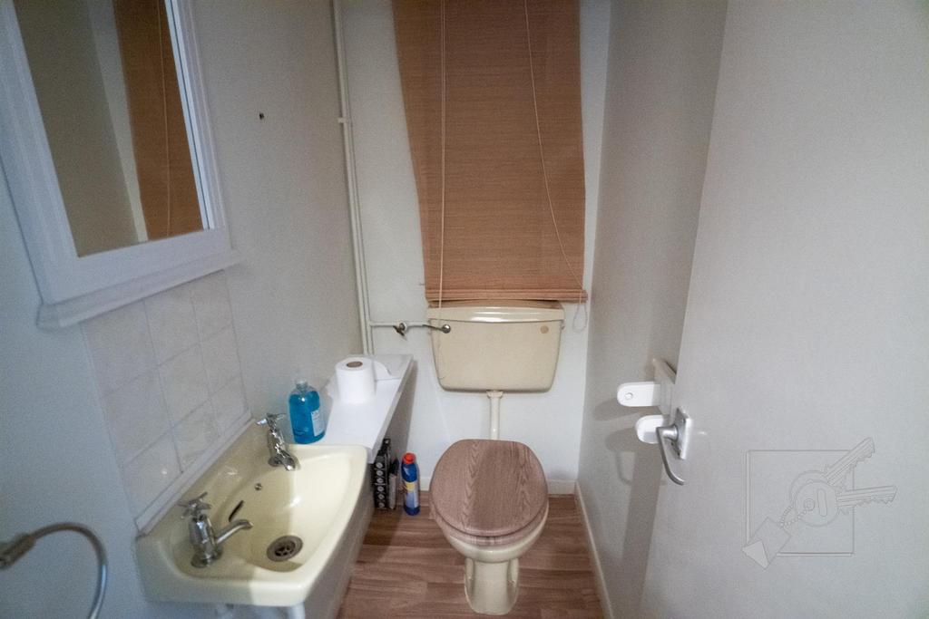 Ground Floor Cloakroom
