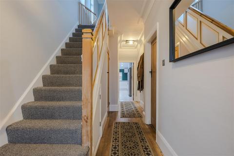 3 bedroom semi-detached house for sale, Doncaster Road, Scunthorpe