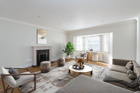 5 bedroom semi-detached house for sale, Lavender Gate, Oxshott, Leatherhead, Surrey, KT22