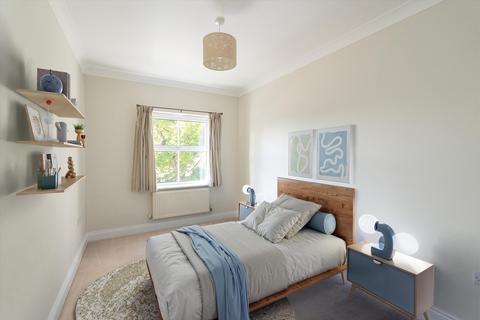 5 bedroom semi-detached house for sale, Lavender Gate, Oxshott, Leatherhead, Surrey, KT22