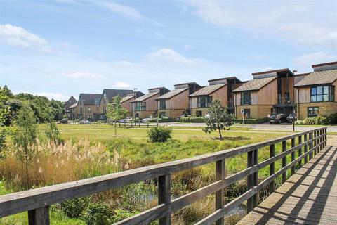 4 bedroom detached house to rent, Aiken Grange, Milton Keynes MK10