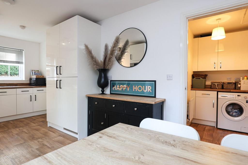 Dining Kitchen
