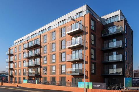 3 bedroom flat to rent, 2 Goldstone Lane, Hove BN3