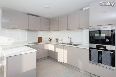 3 bedroom flat to rent, 2 Goldstone Lane, Hove BN3