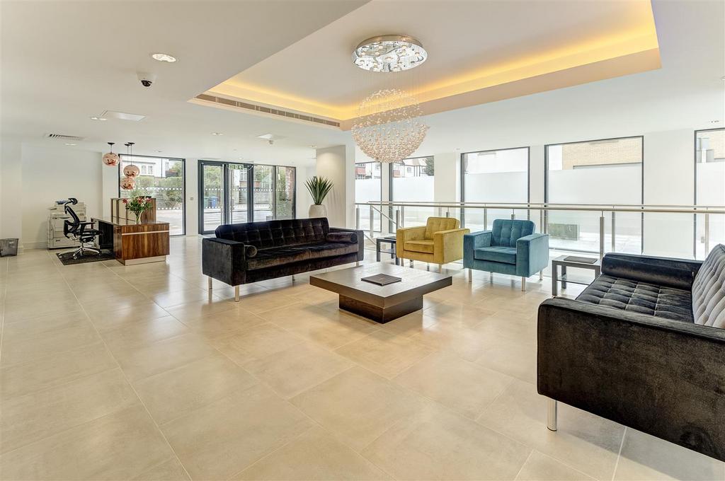 Lexington place communal.jpg