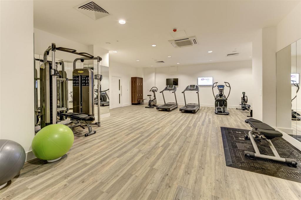 Lexington place gym.jpg