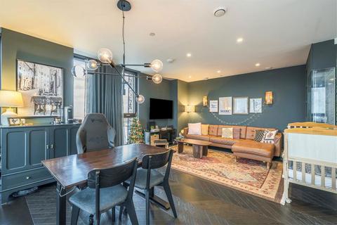 2 bedroom flat for sale, Tidemill Square, London SE10