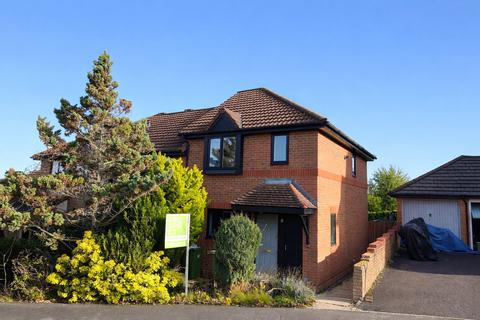 2 bedroom end of terrace house for sale, Cooke Rise, Warfield, Bracknell, Berkshire, RG42