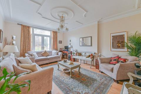 4 bedroom end of terrace house for sale, Gleneldon Road, Streatham Common, London, SW16
