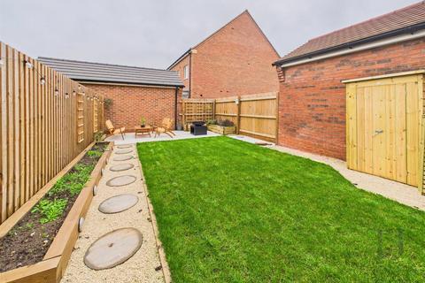 2 bedroom end of terrace house for sale, Cornflower Crescent, Ruddington, Nottingham