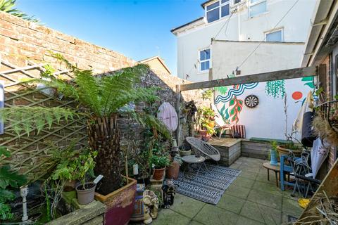 1 bedroom bungalow for sale, Tennyson Road, Worthing, West Sussex, BN11
