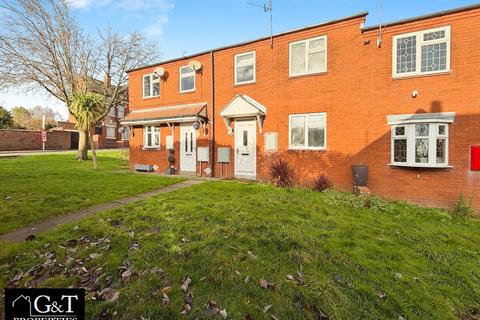 3 bedroom terraced house for sale, St. Andrews Street, Dudley