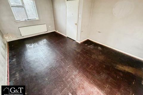 3 bedroom terraced house for sale, St. Andrews Street, Dudley