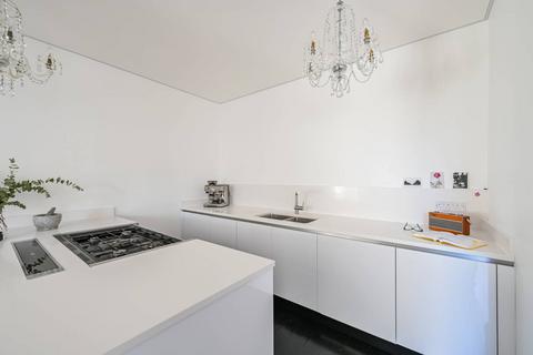 3 bedroom terraced house for sale, Essex Road, Leyton, London, E10