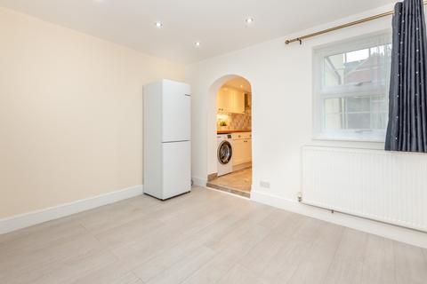 2 bedroom terraced house for sale, High Street, Rickmansworth, WD3
