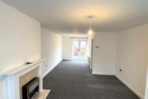 3 bedroom terraced house to rent, Hough End Lane, Leeds