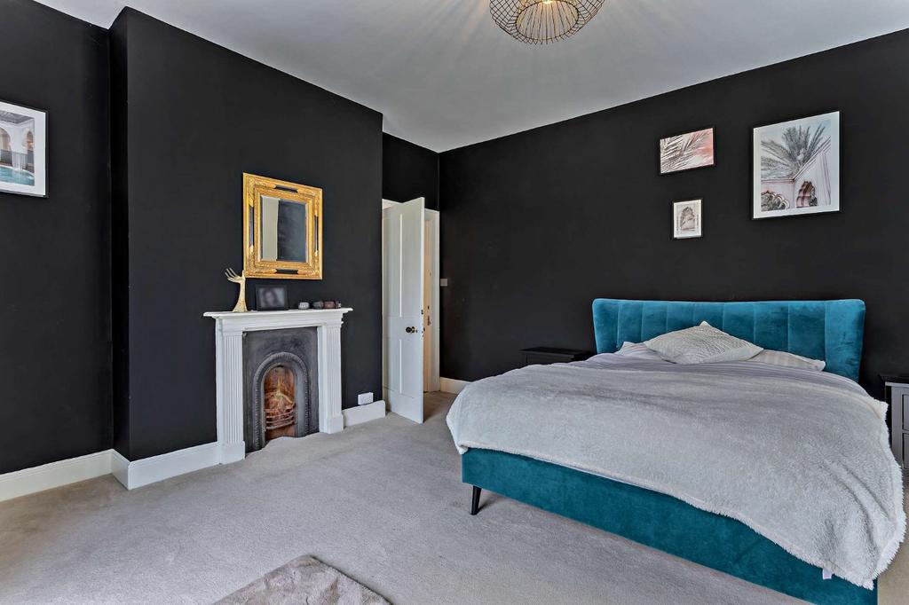 Main Bedroom