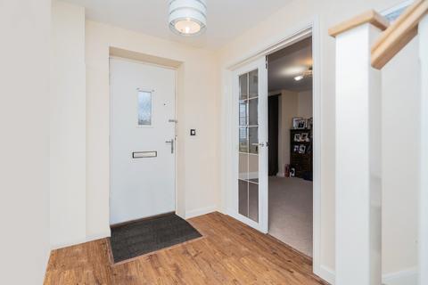 5 bedroom detached house for sale, Harris Close, Newton Leys Milton Keynes, MK3