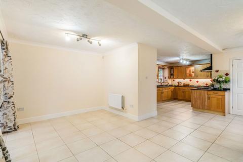 undefined, Lake Walk, Adderbury, Banbury, OX17 3PF