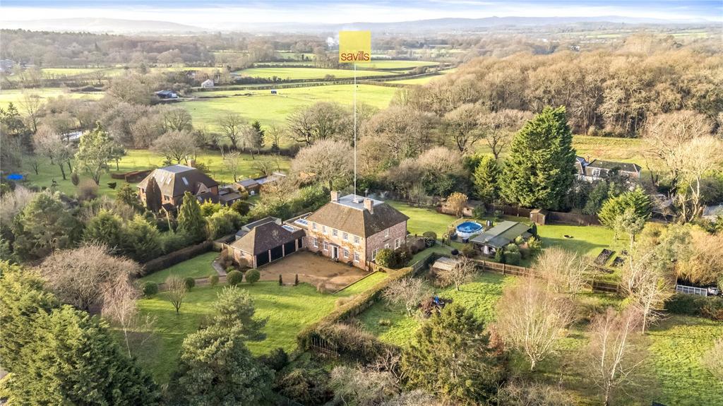 Aerial &amp; Setting