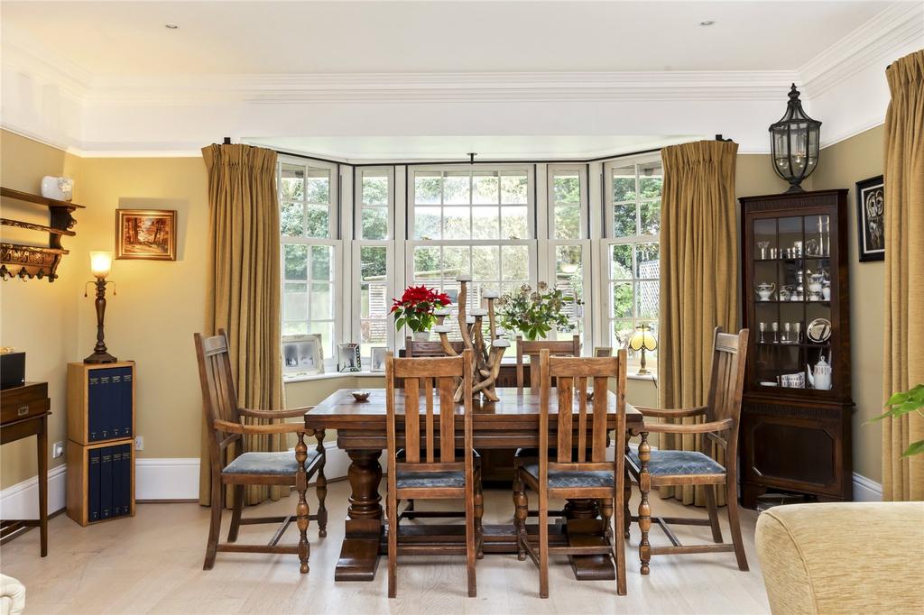 Drawing/Dining Room