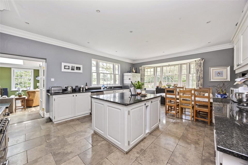 Kitchen/Breakfast