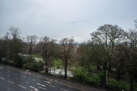 undefined, Queen Street, City Centre, Edinburgh