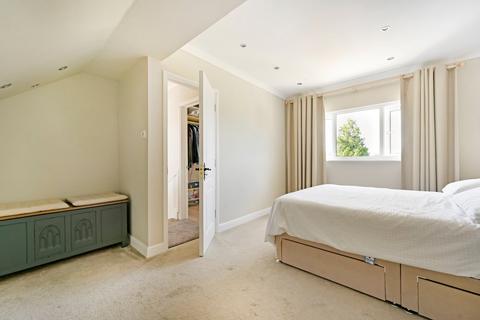 3 bedroom semi-detached house for sale, Park Road, Kennington, Ashford, Kent, TN24