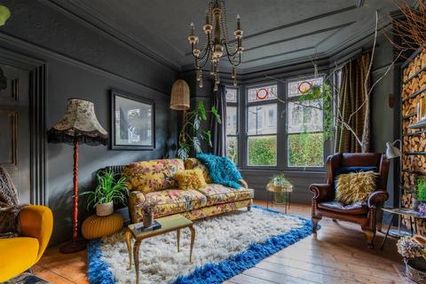 5 bedroom house for sale, Kyveilog Street, Cardiff CF11