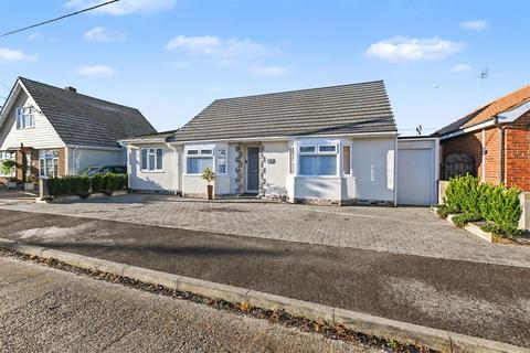 3 bedroom detached bungalow for sale, Station Road, Canvey Island SS8