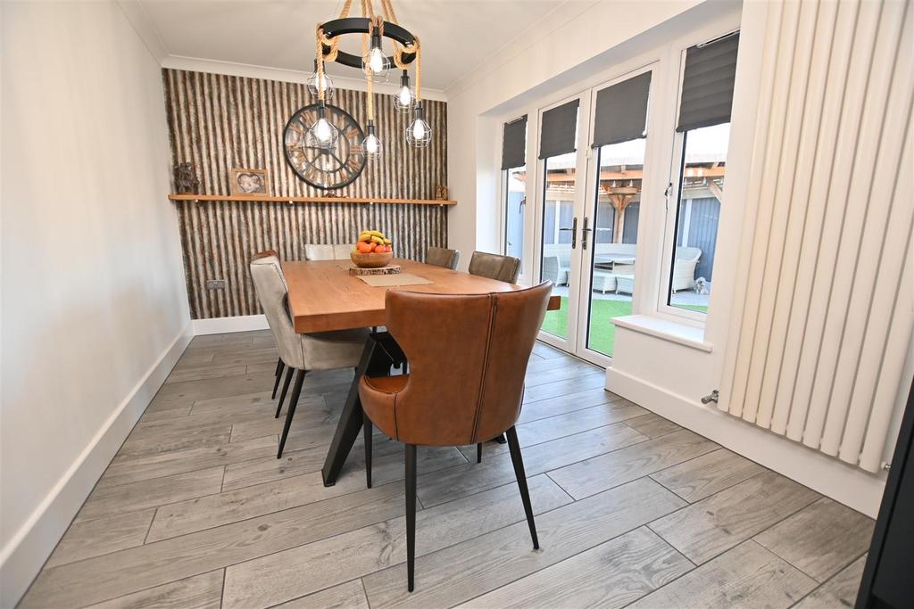 Kitchen Diner